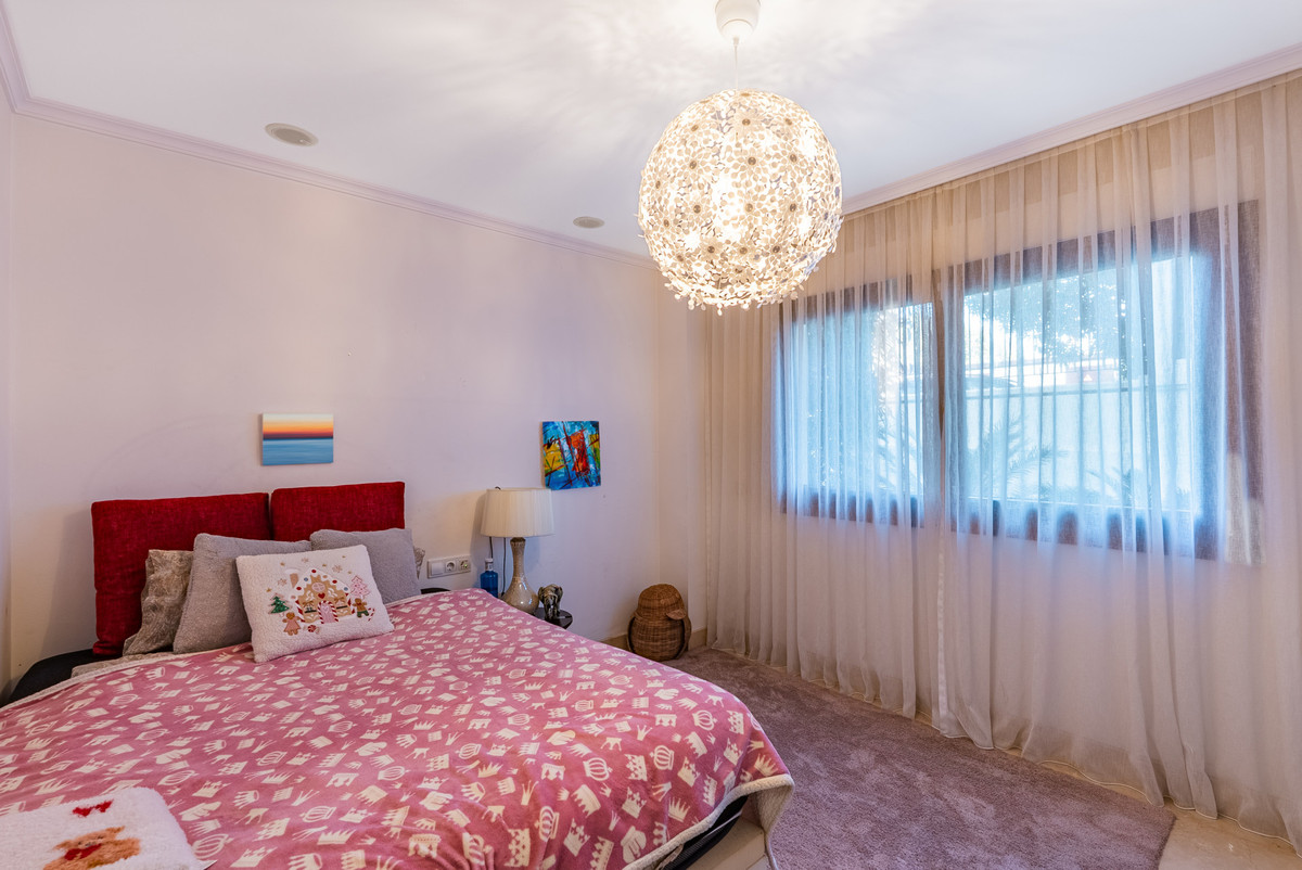 2 Bedroom Apartment in Marbella - Foto 18