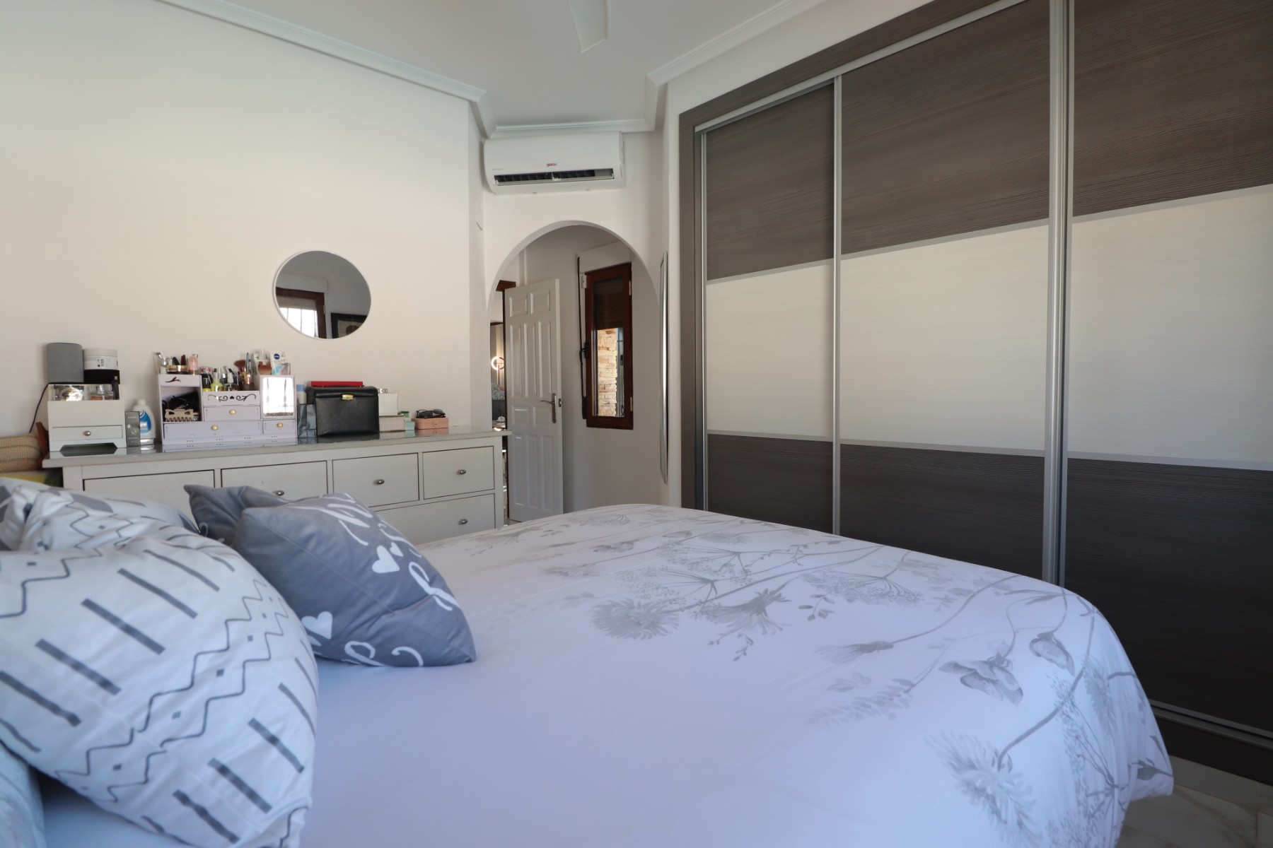 Villa con 3 camere con piscina a Alicante, Spagna – Foto 13