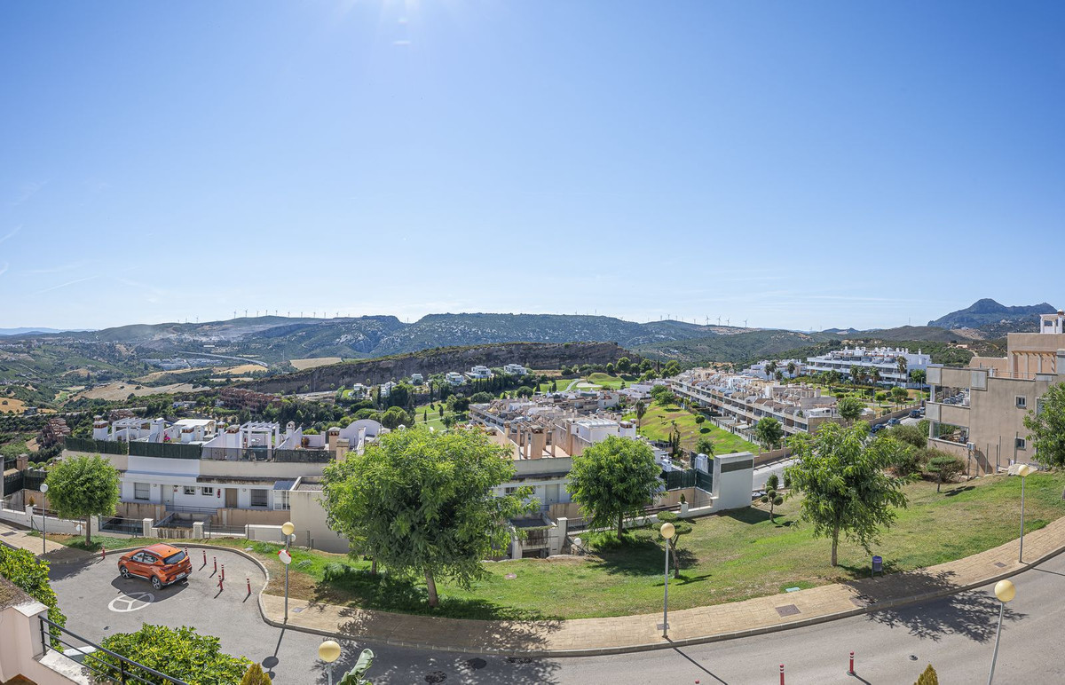 3 Bedroom Apartment in Casares - Photo 38
