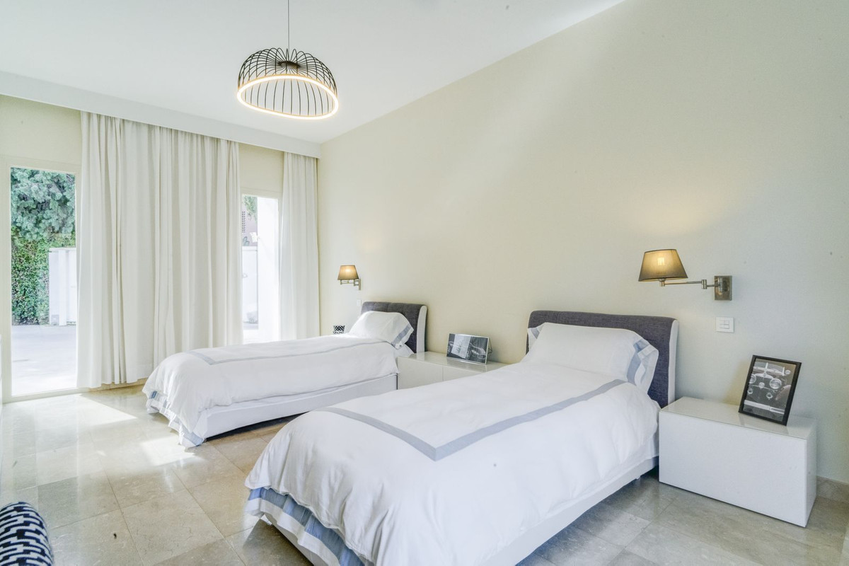 3 Bedroom Villa in San Pedro de Alcántara - Foto 27