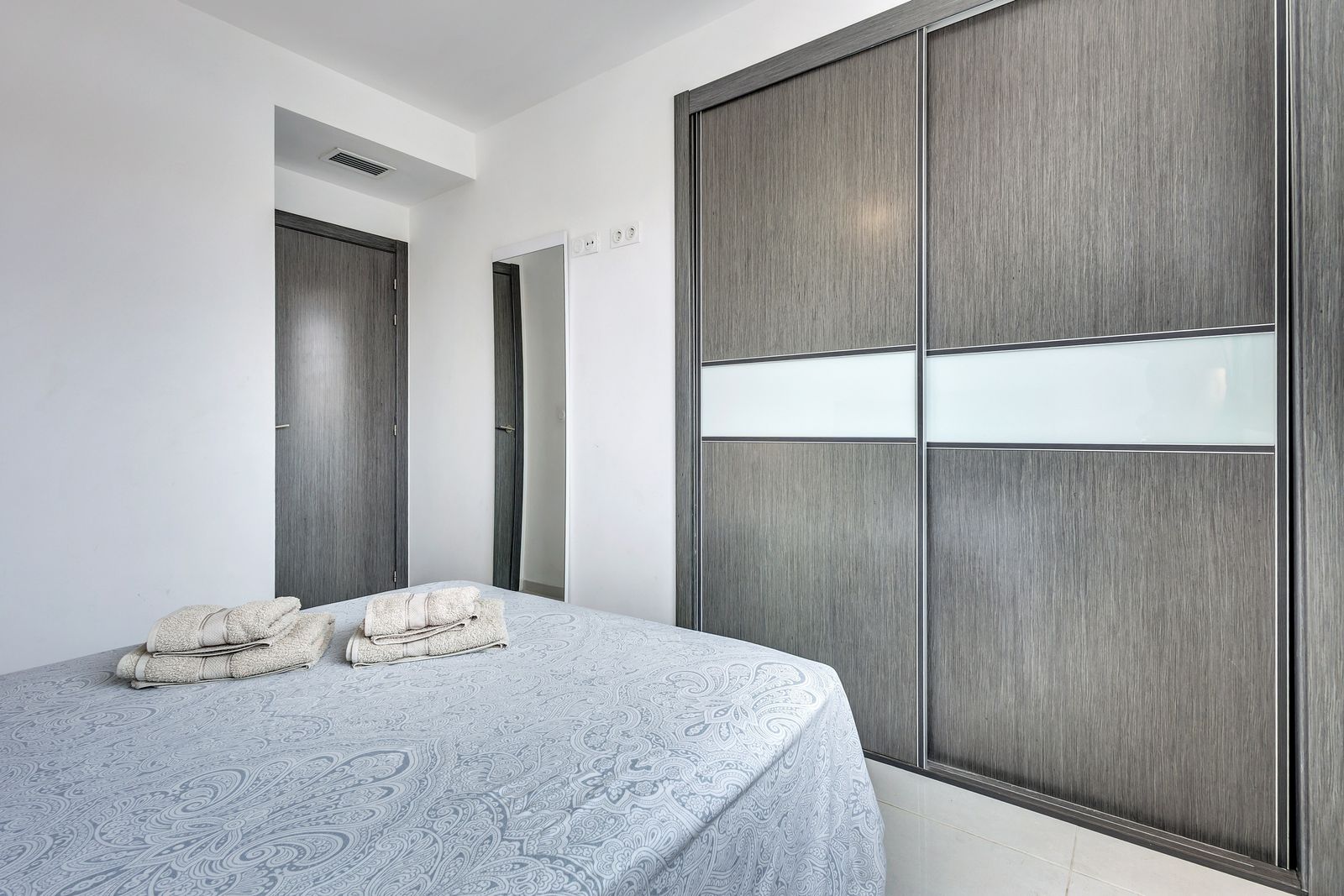 Apartamento com 3 quartos com vista mar em Alicante, Espanha – Foto 22
