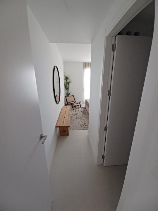 2 Bedroom Apartment in Benalmádena - Foto 18