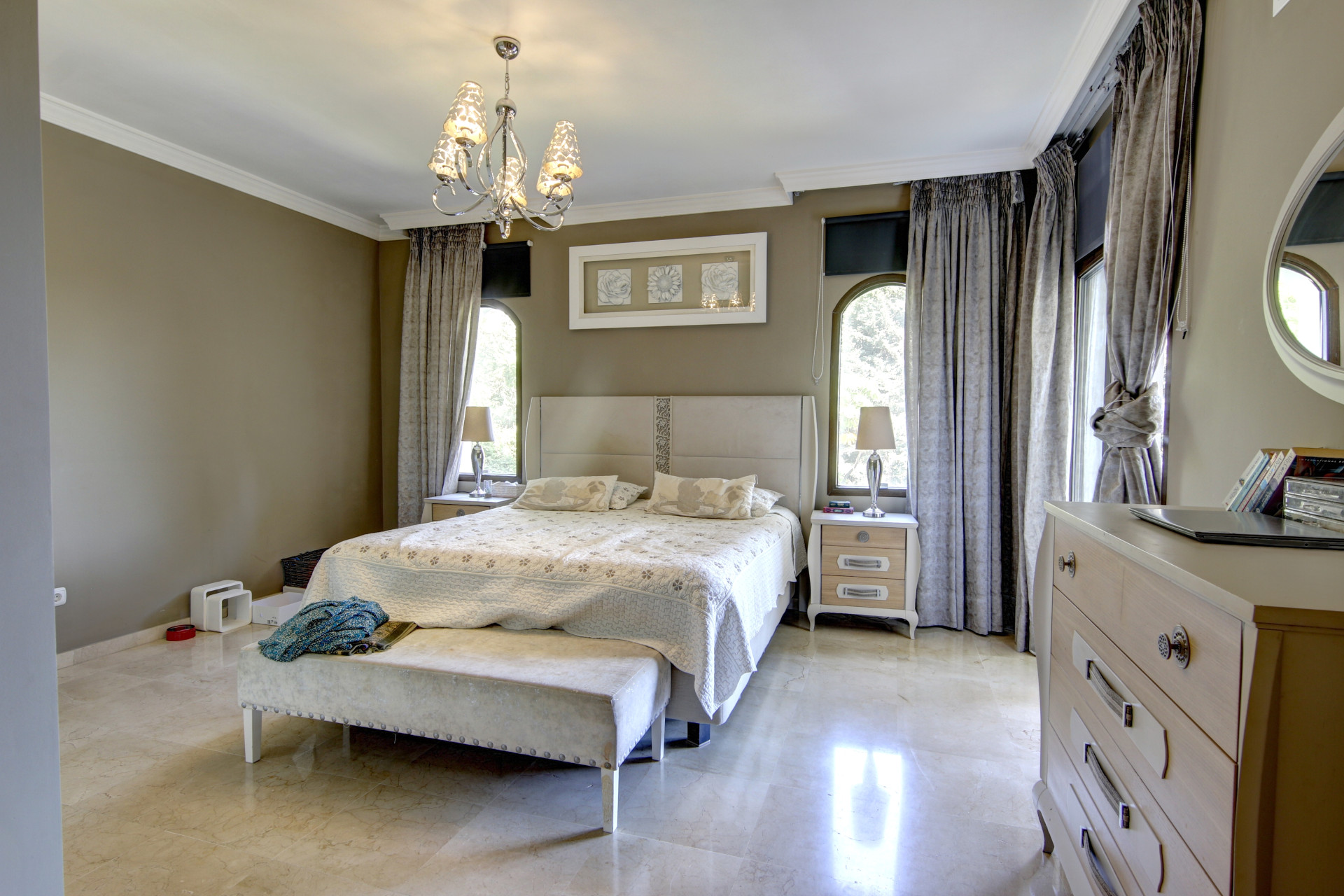 6 Bedroom Villa in Benahavís - Foto 17