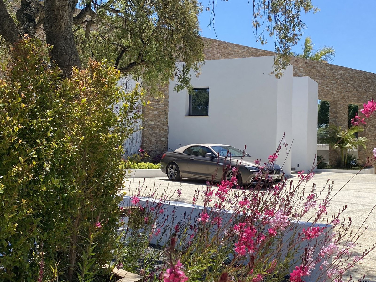 6 Bedroom Villa in San Roque - Photo 90