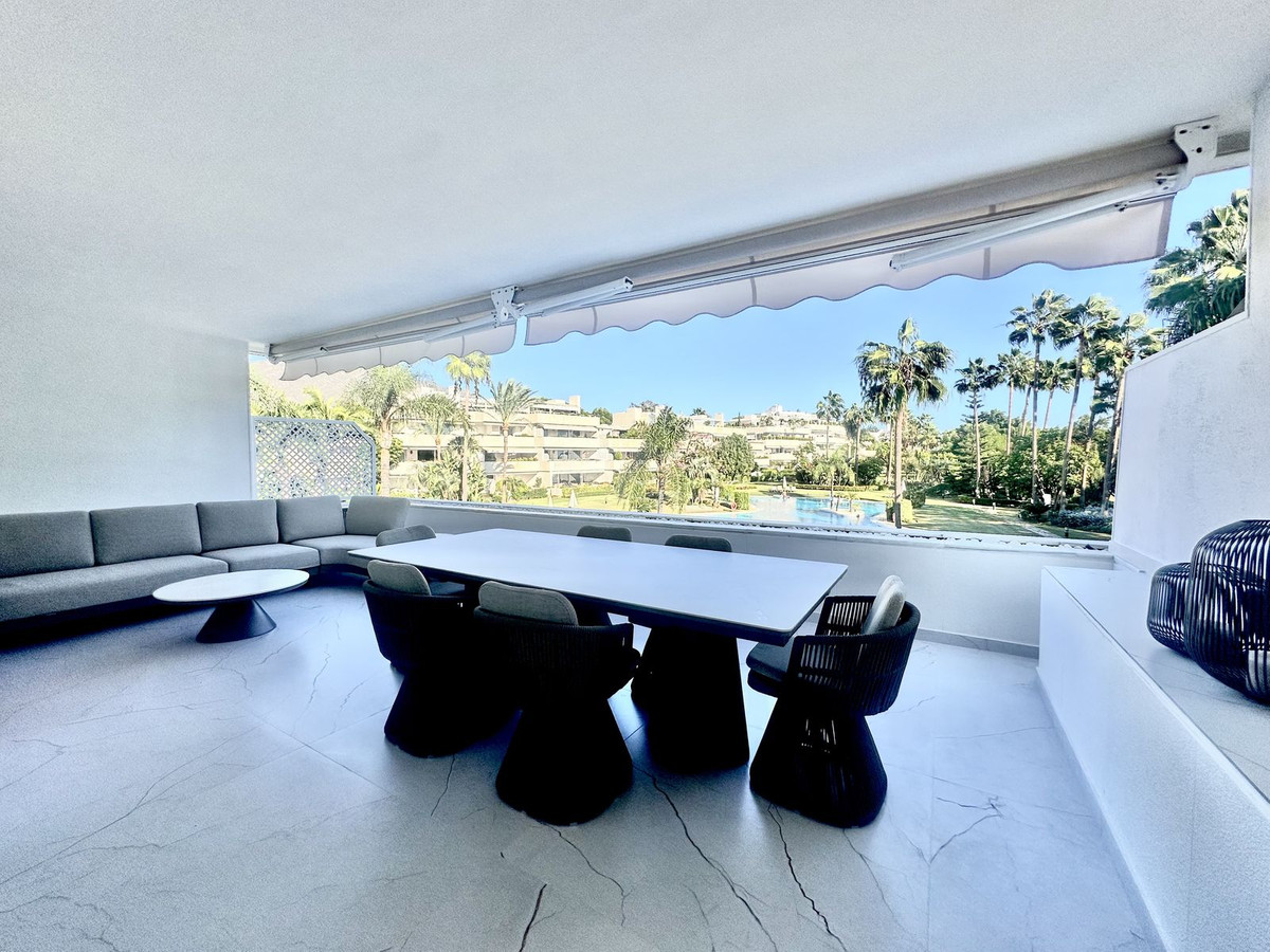 3 Bedroom Apartment in Marbella - Foto 2