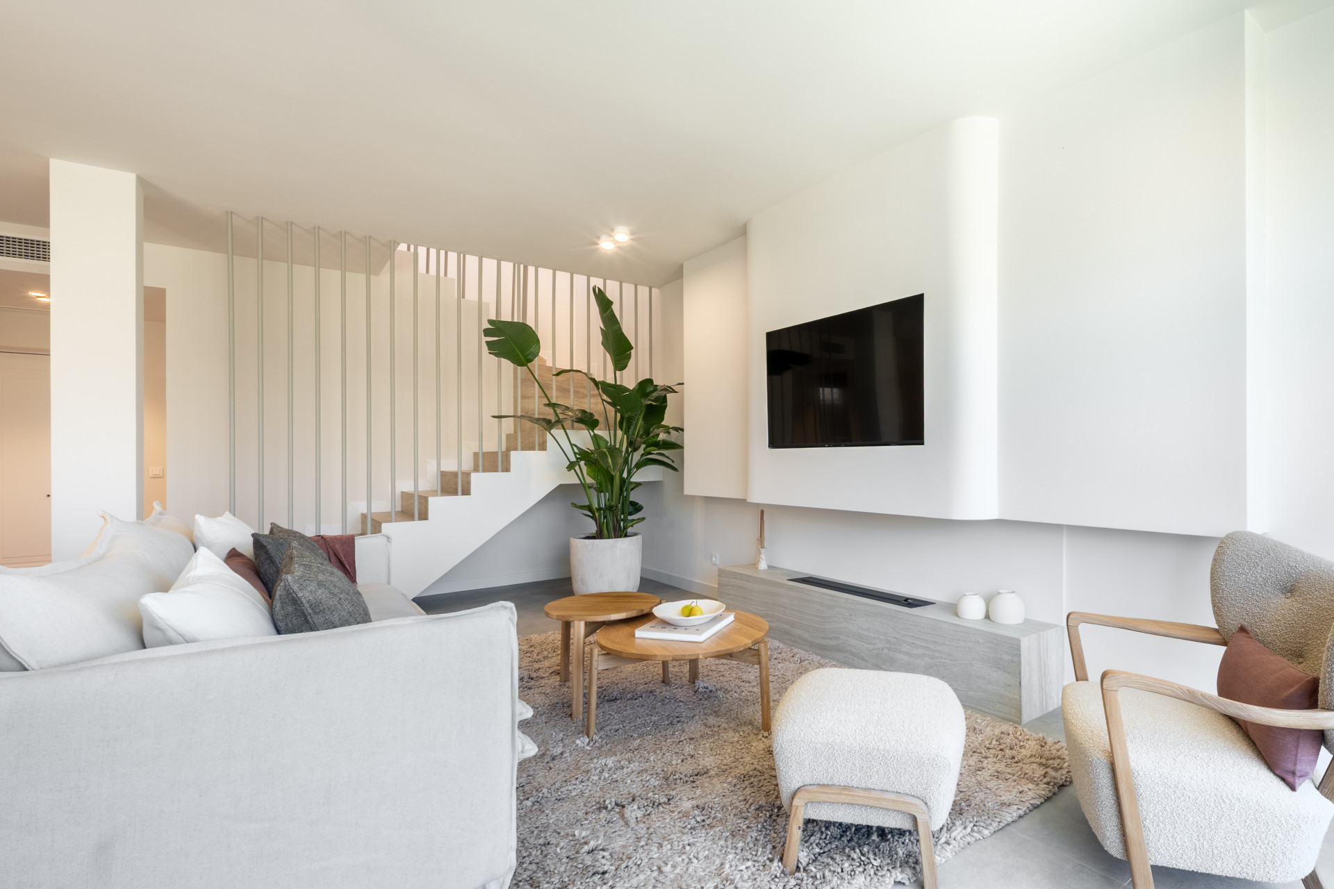 3 Bedroom Townhouse in Benahavís - Photo 4