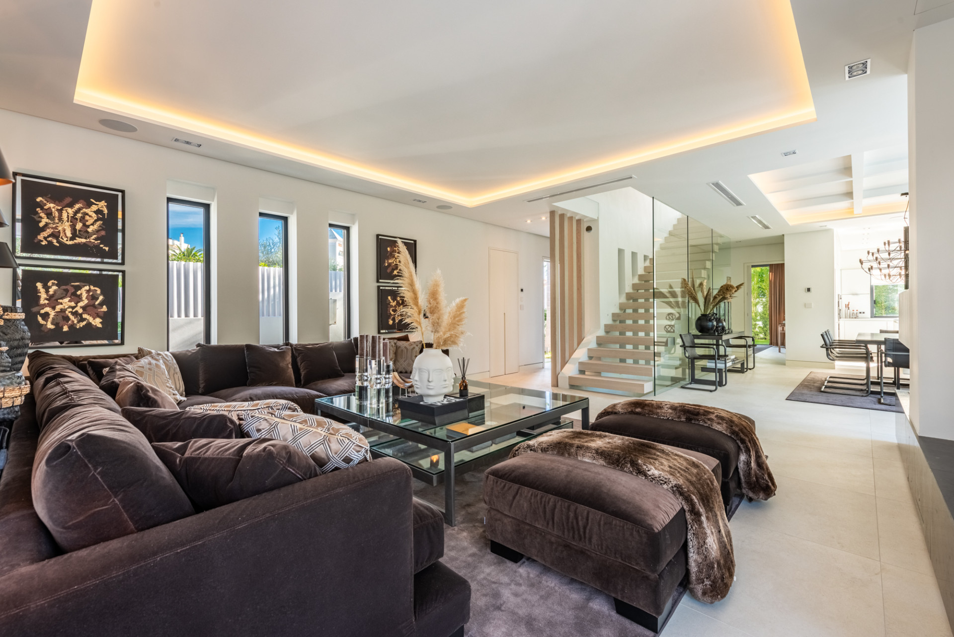 5 Bedroom Villa in Marbella - Photo 5