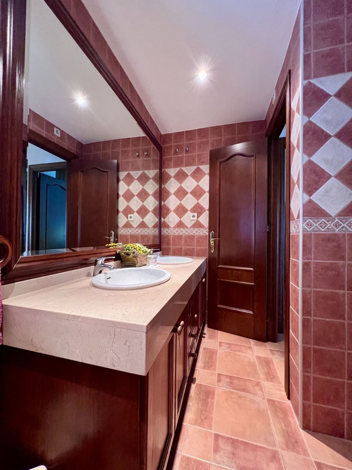 3 Bedroom Villa in Estepona - Photo 40