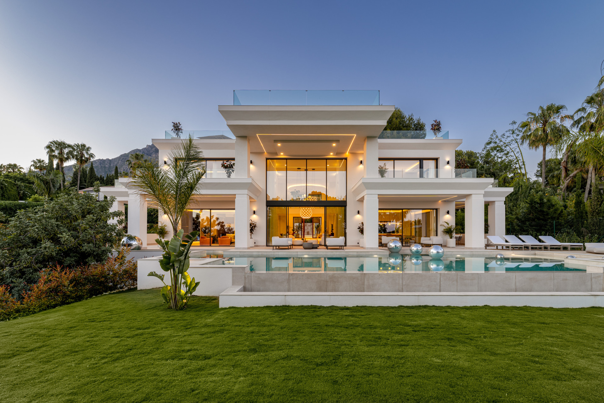 Villa in Sierra Blanca