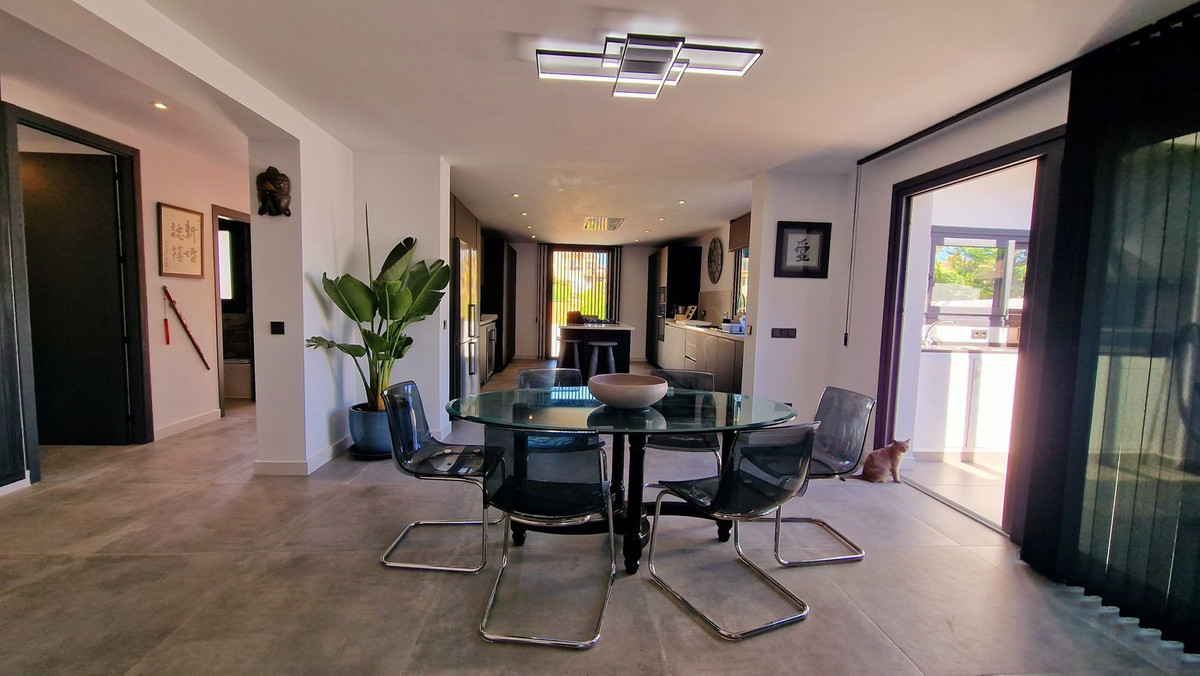 3 Bedroom Villa in San Pedro de Alcántara - Foto 4