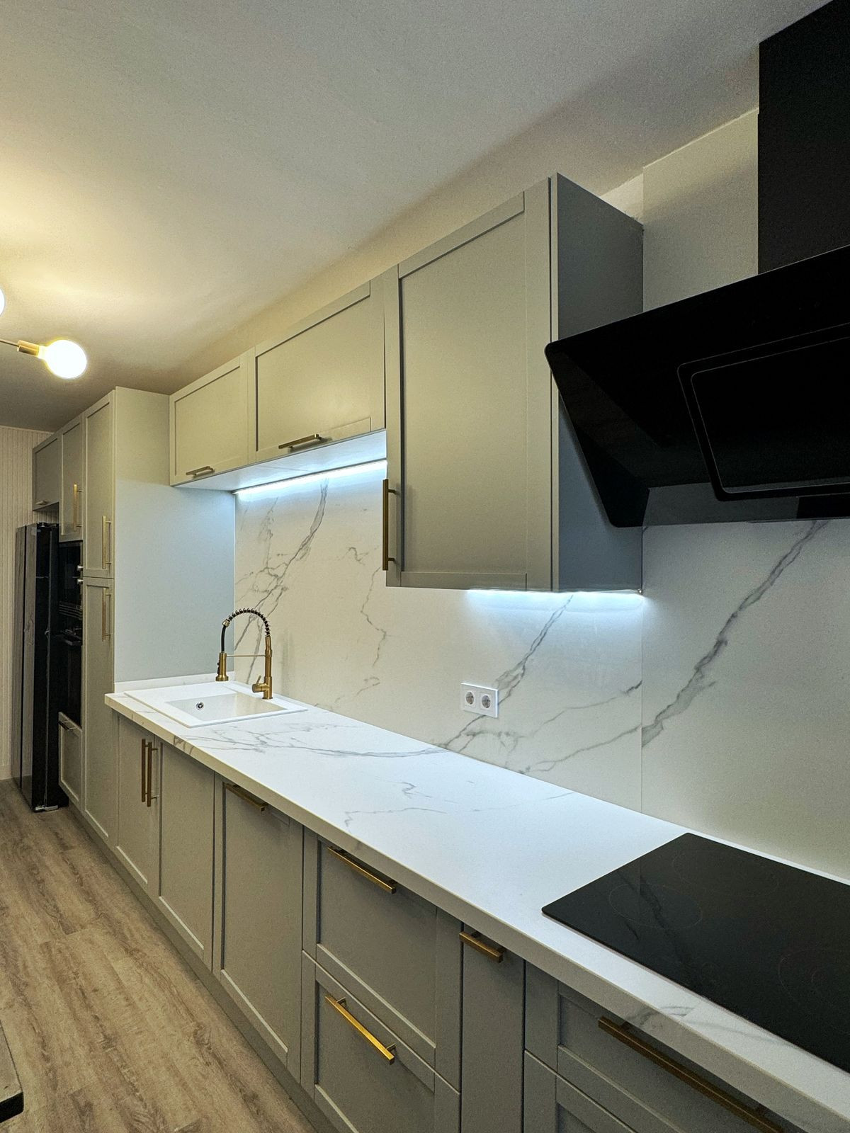 5 Bedroom Apartment in Benahavís - Photo 14