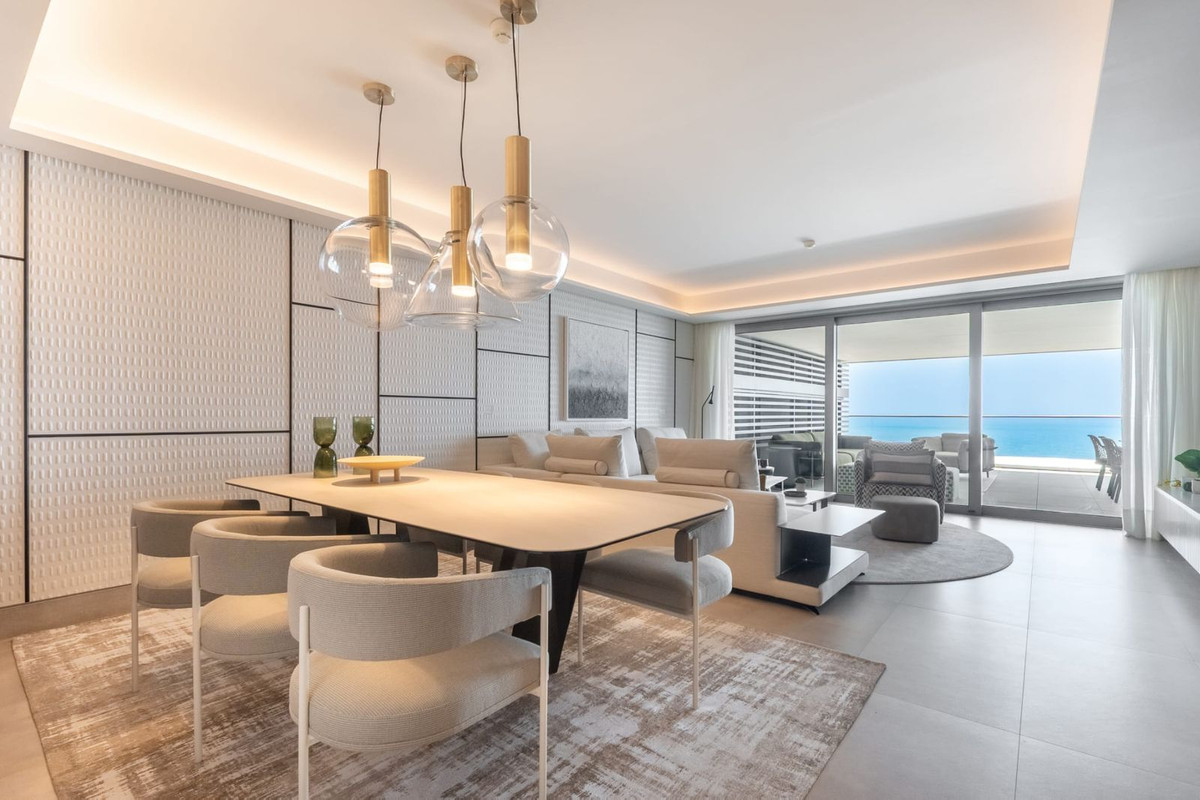 3 Bedroom Apartment in Málaga - Photo 6
