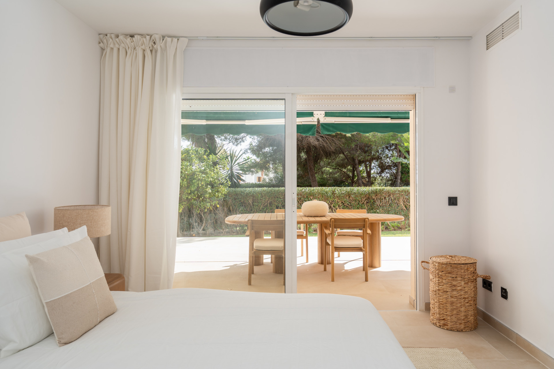 3 Bedroom Apartment in Marbella - Photo 15