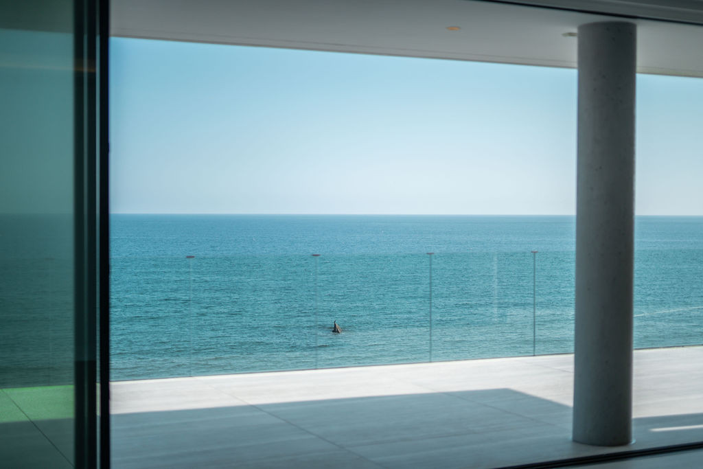 4 Bedroom Penthouse in Estepona - Photo 3