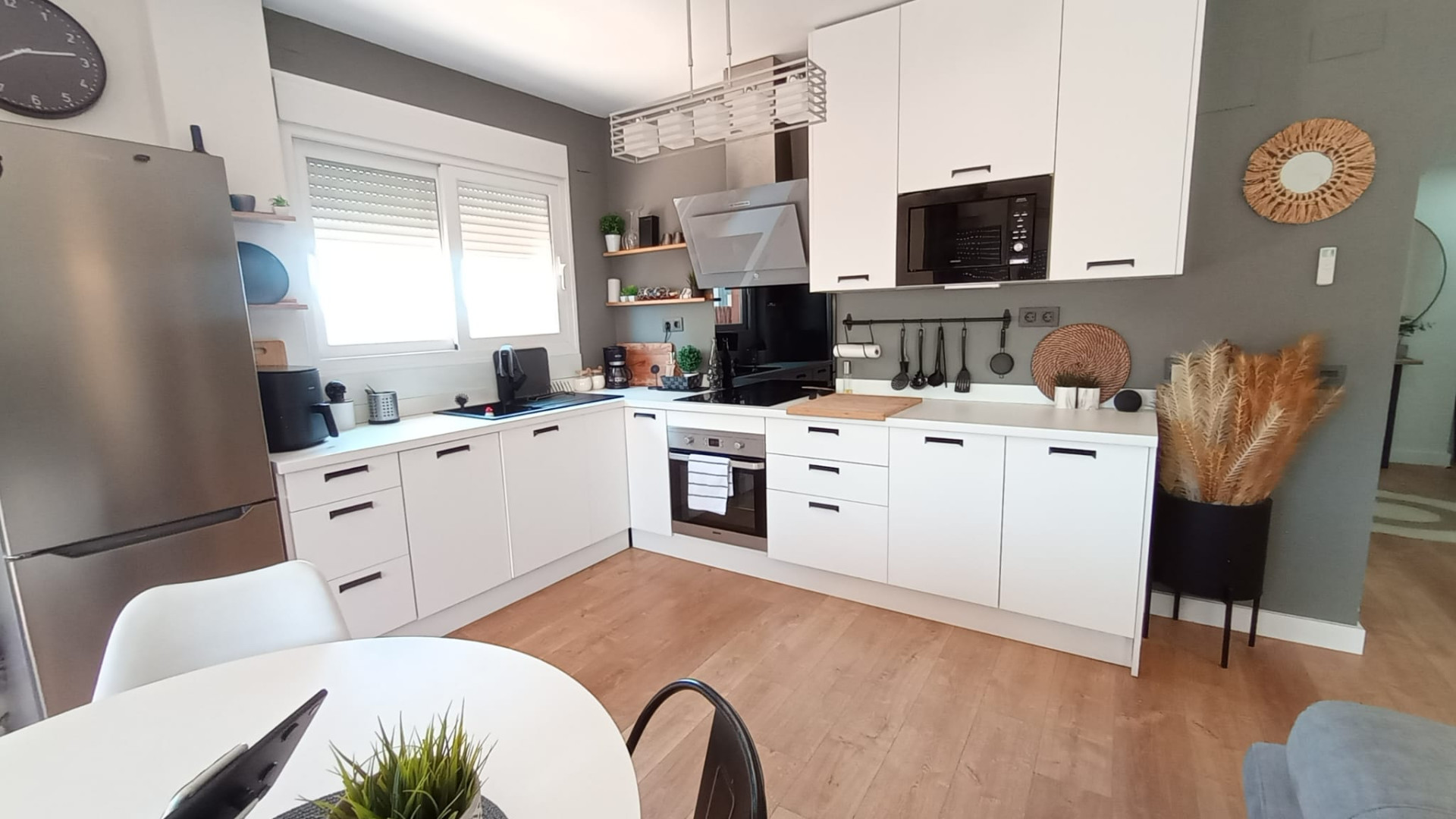 2 Bedroom Penthouse in Mijas - Photo 2