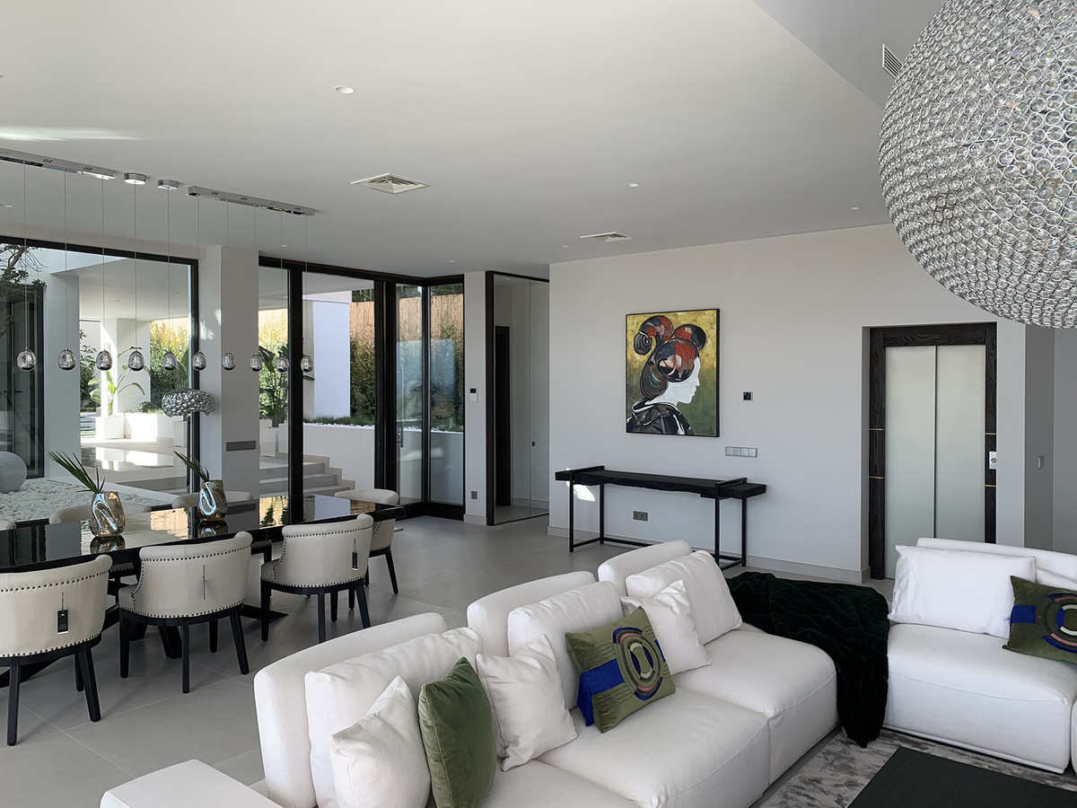 6 Bedroom Villa in Benahavís - Foto 23