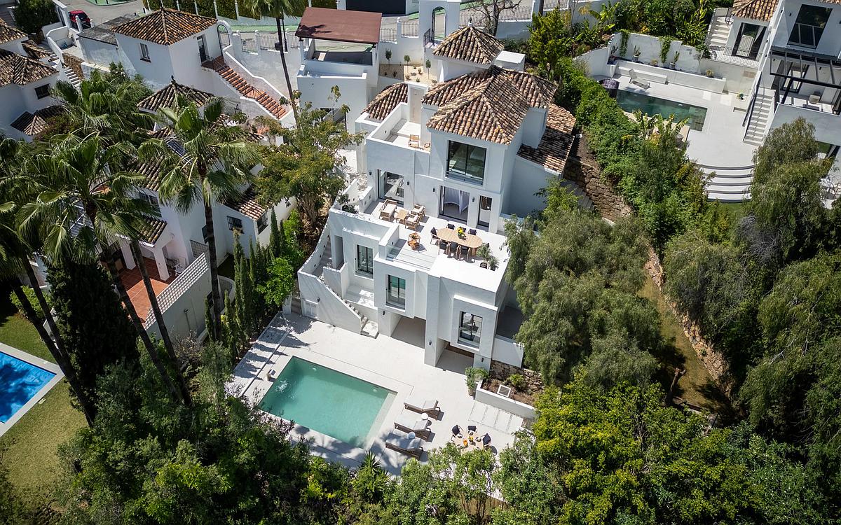 5 Bedroom Villa in Marbella - Photo 18