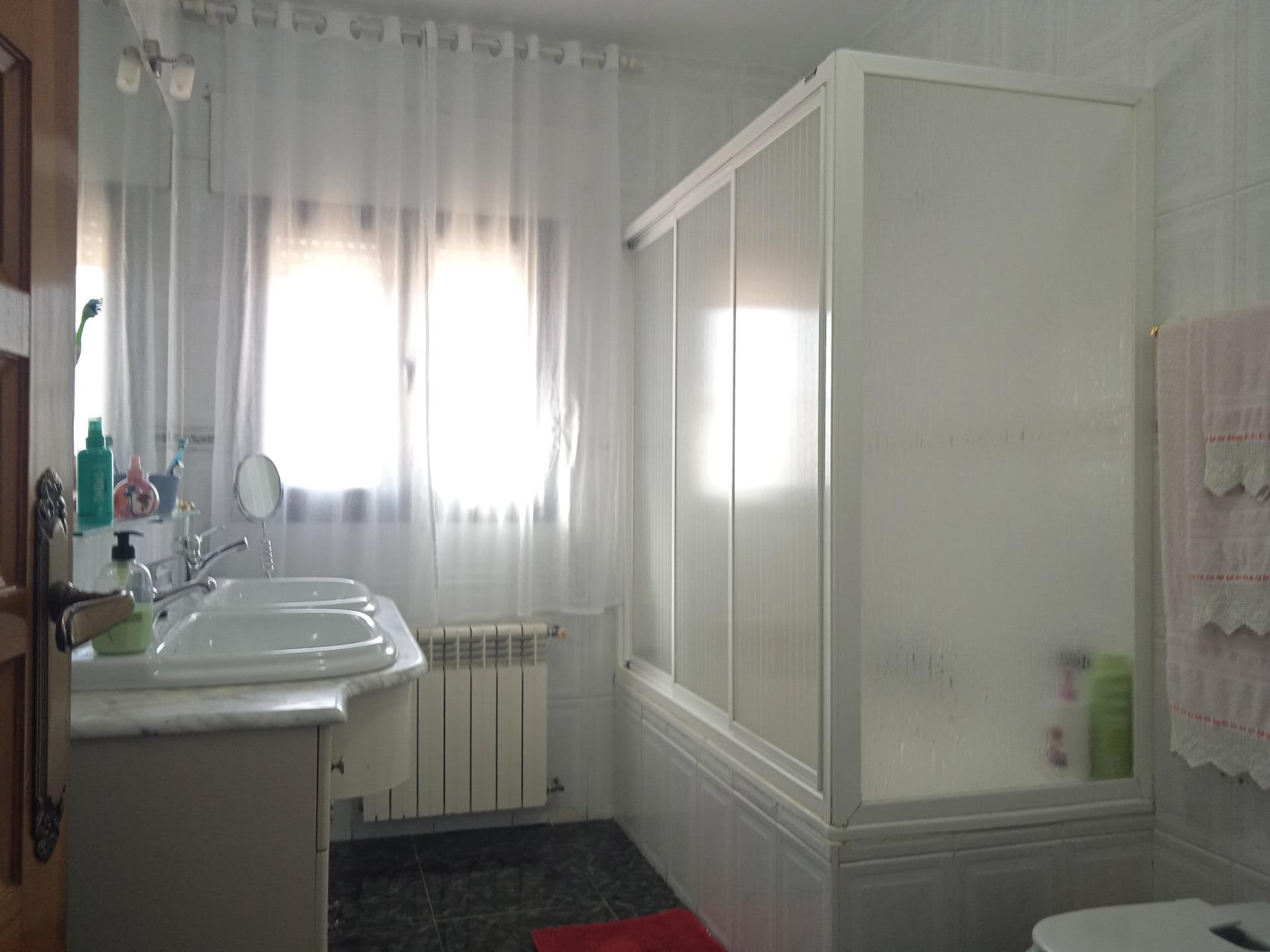 Moradia com 4 quartos com piscina em Granada, Espanha – Foto 9