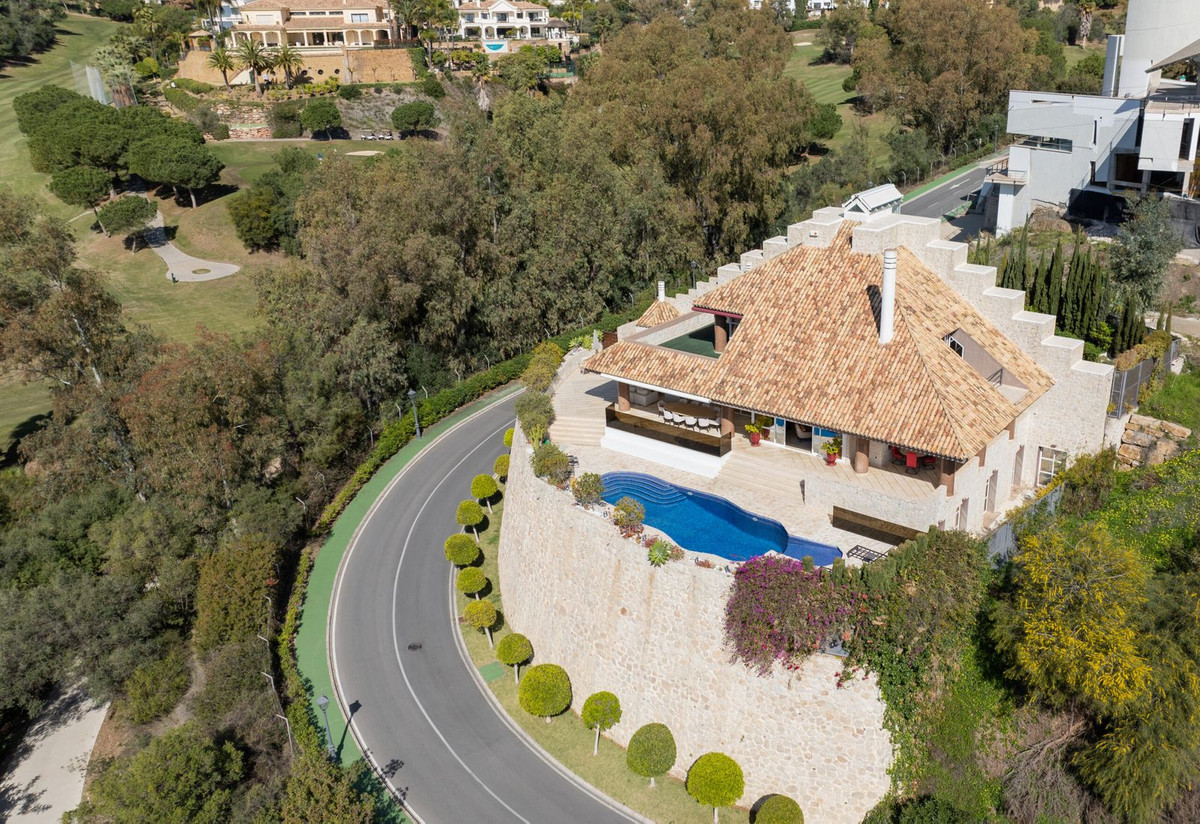 5 Bedroom Villa in Benahavís - Foto 10