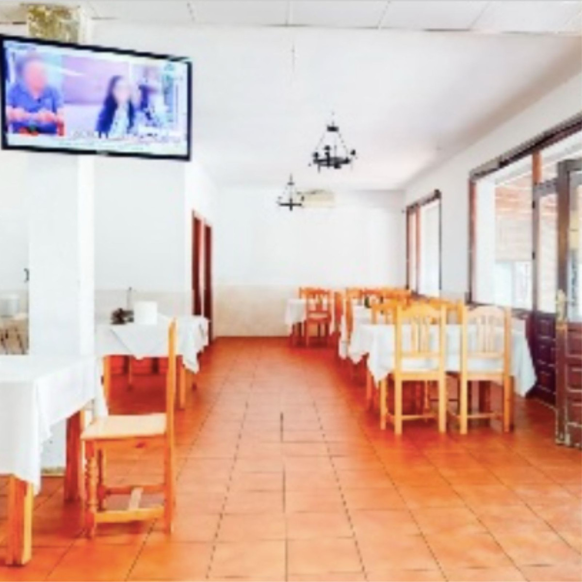 7 Bedroom Townhouse in Marbella - Photo 2