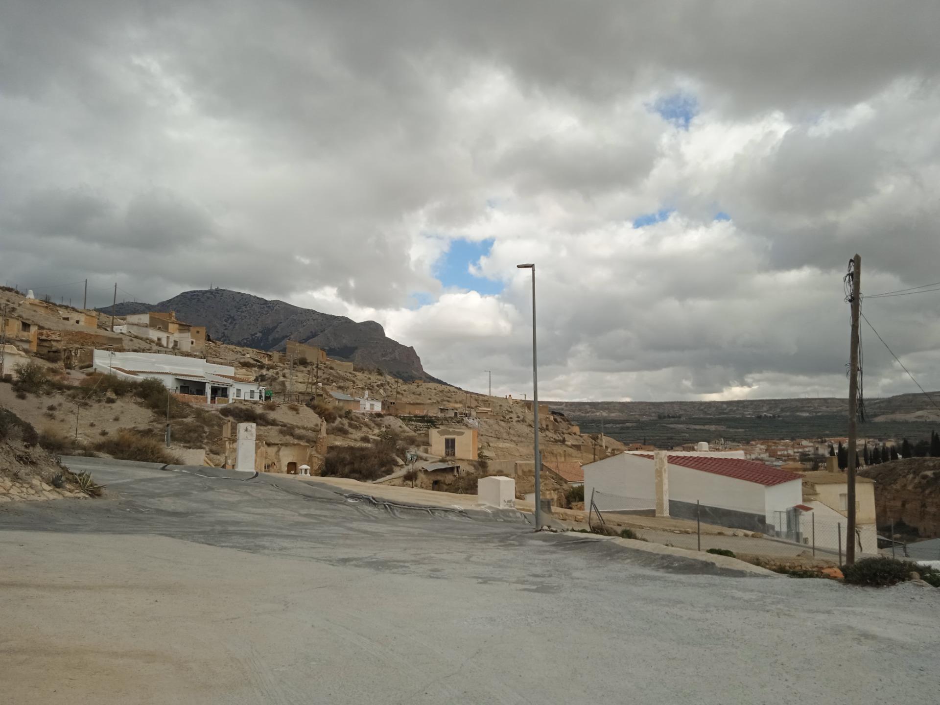 Chalet de 5 dormitorios con piscina en Granada – Foto 25