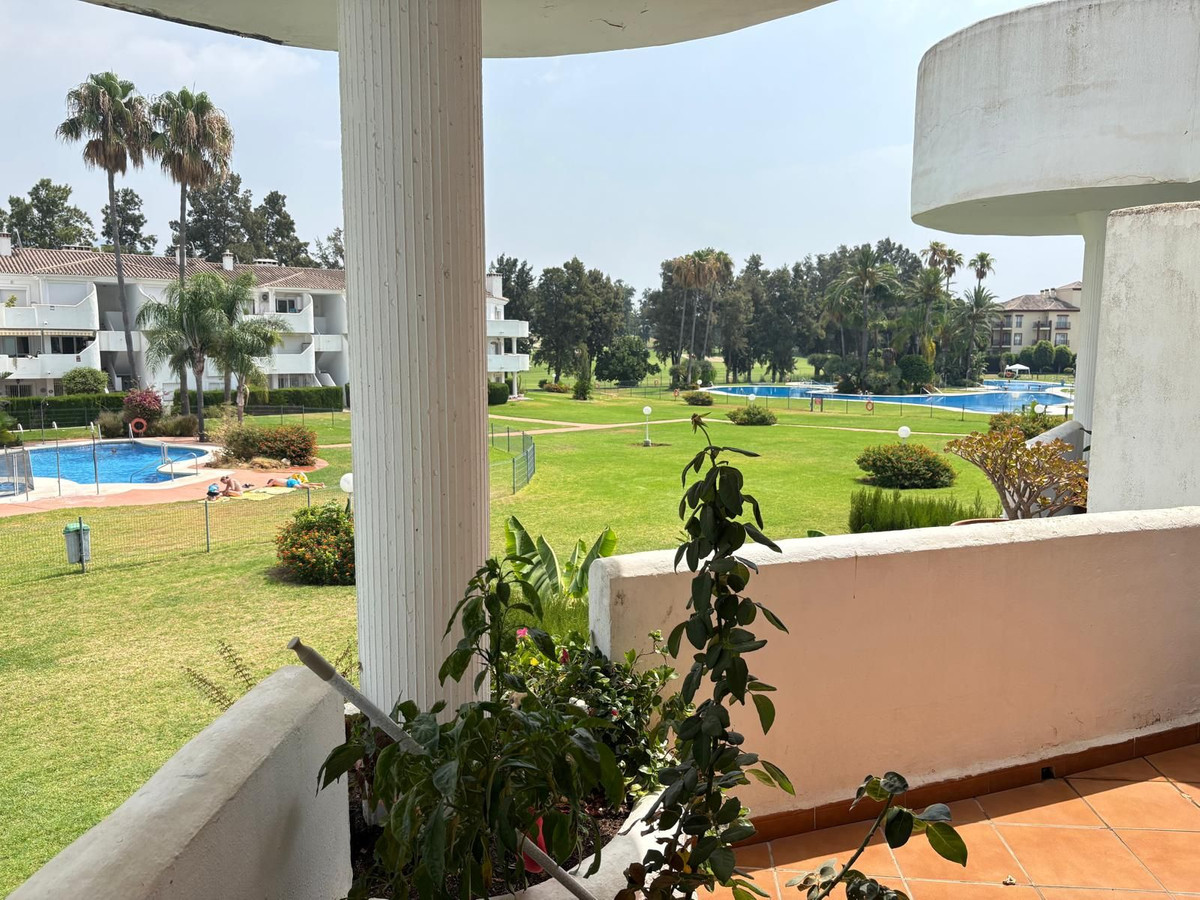 2 Bedroom Apartment in Mijas - Photo 7