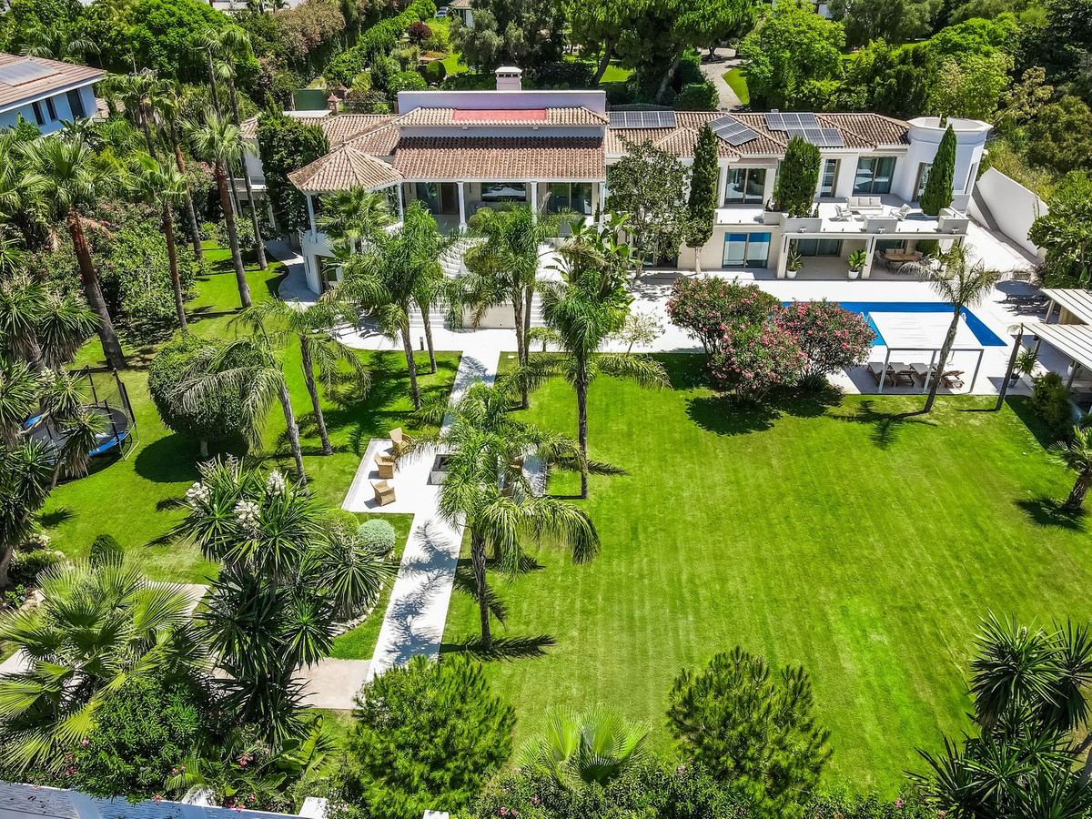 6 Bedroom Villa in San Pedro de Alcántara - Foto 3