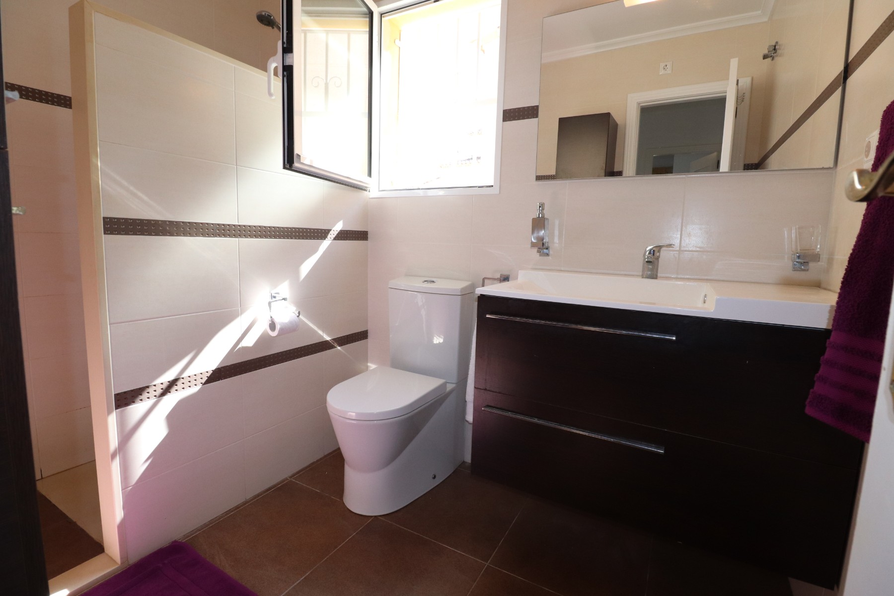 Moradia com 4 quartos com piscina em Alicante, Espanha – Foto 16