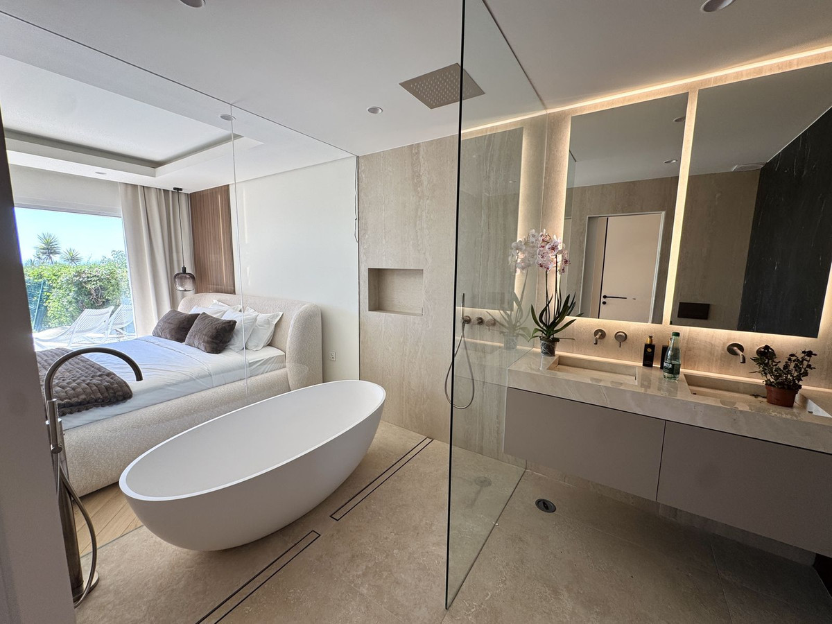 3 Bedroom Apartment in Marbella - Foto 14