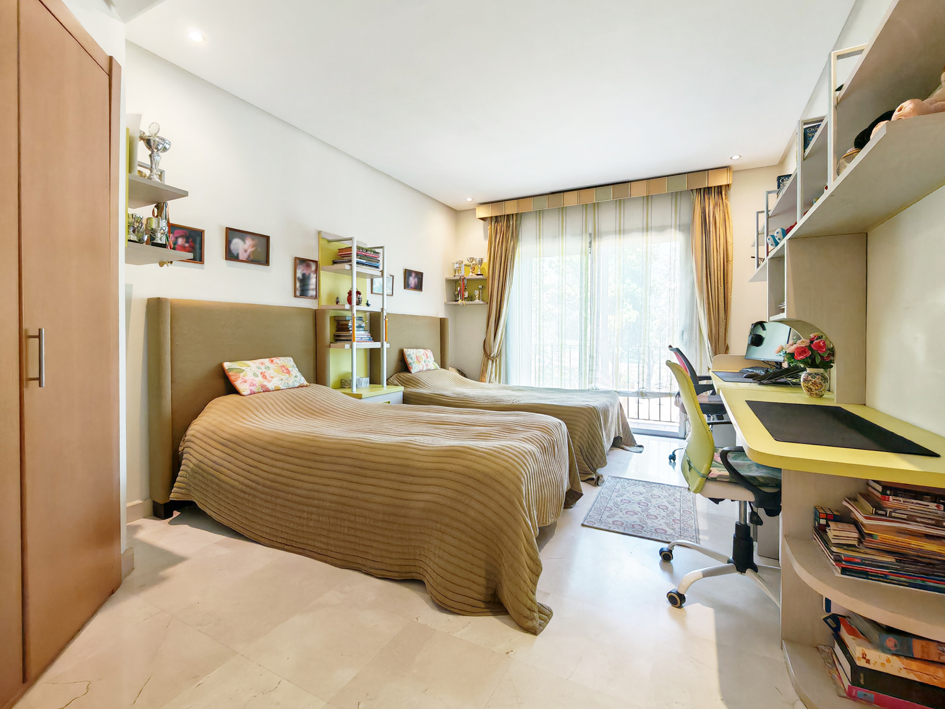 3 Bedroom Apartment in Marbella - Photo 20