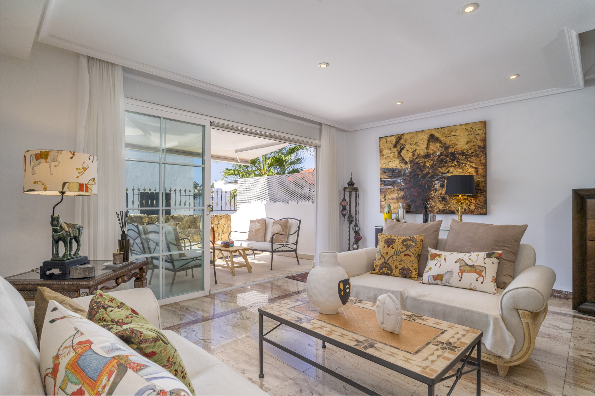 3 Bedroom Townhouse in Marbella - Photo 4