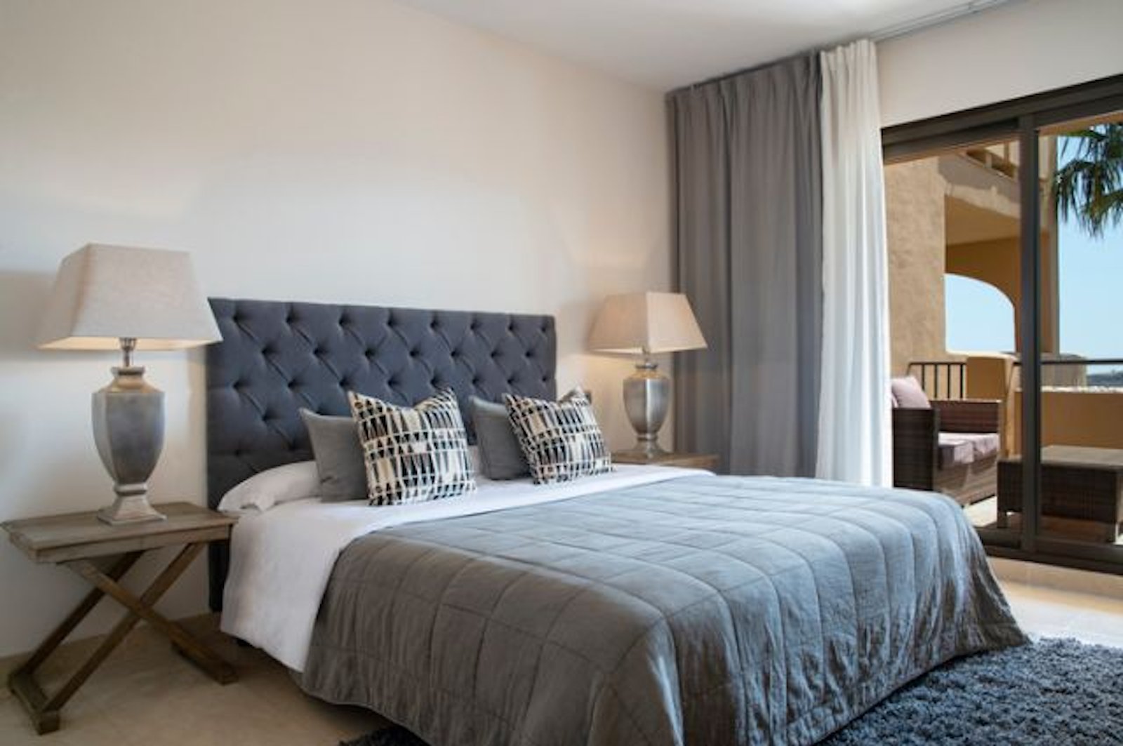 2 Bedroom Apartment in Benahavís - Foto 11