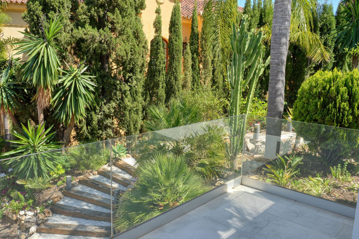 4 Bedroom Villa in Benahavís - Foto 43