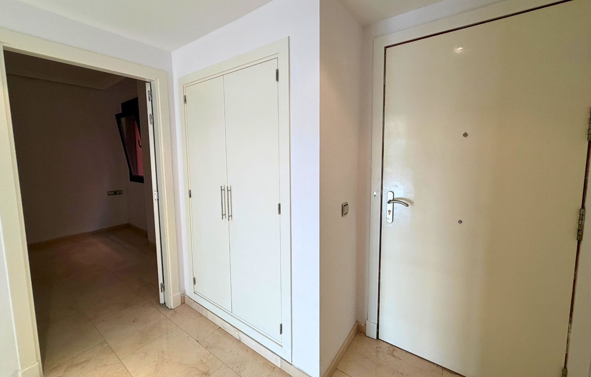 1 Bedroom Apartment in Casares - Photo 14