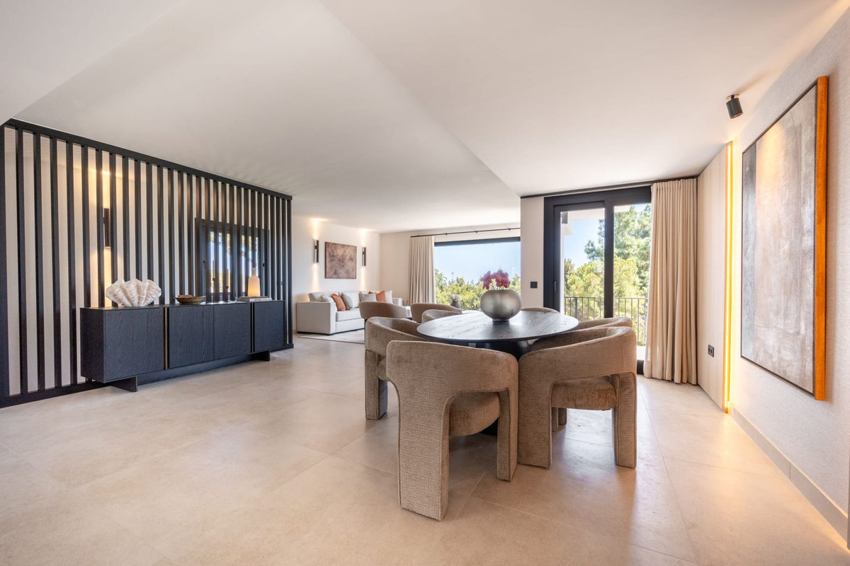 5 Bedroom Villa in Mijas - Photo 15