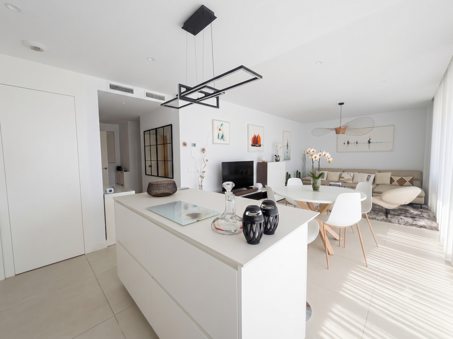 2 Bedroom Apartment in Benalmádena - Photo 47