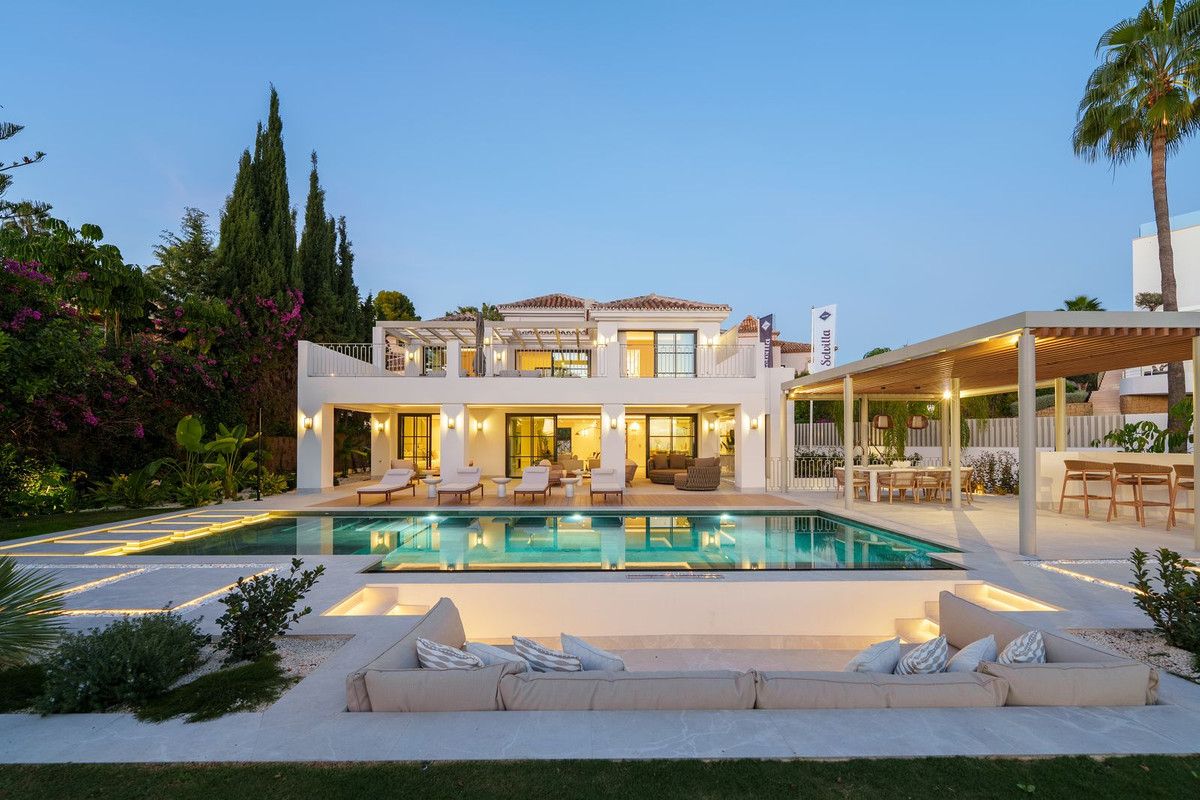 5 Bedroom Villa in Benahavís - Foto 52