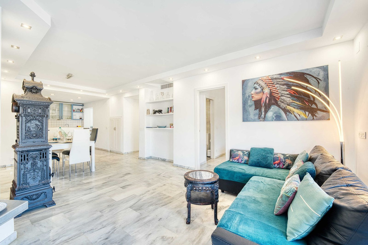 Apartamento com 5 quartos com piscina em Málaga, Espanha – Foto 19