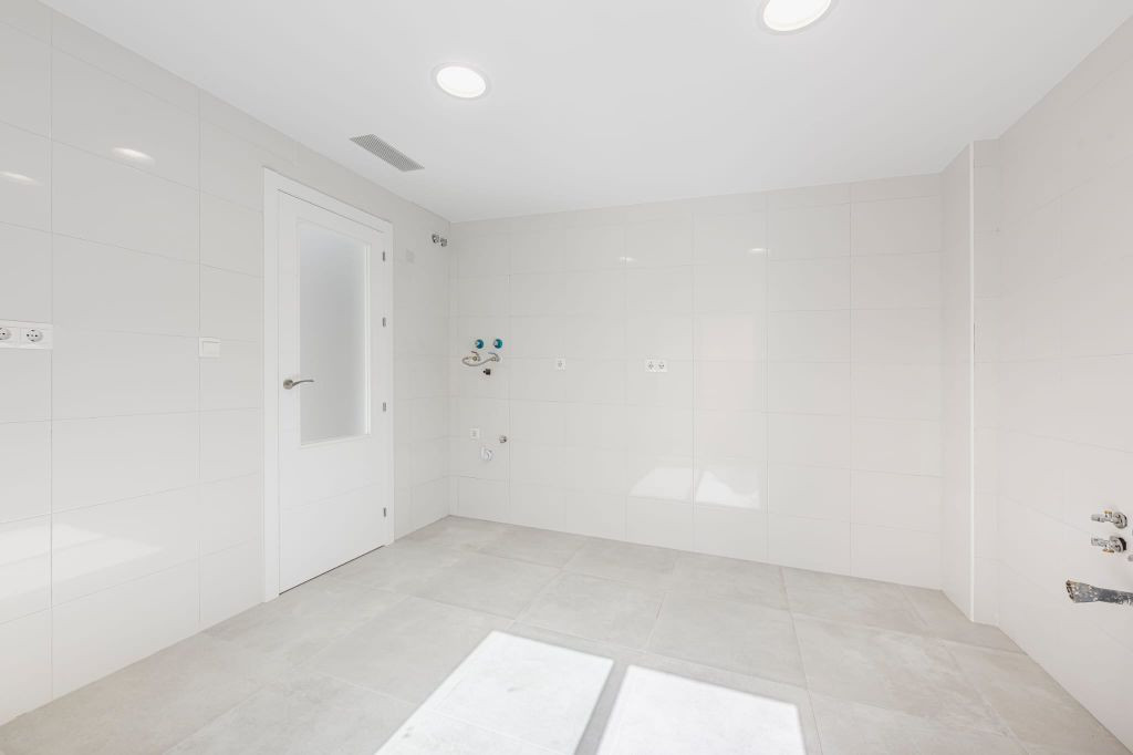 4 Bedroom Townhouse in Mijas - Photo 18