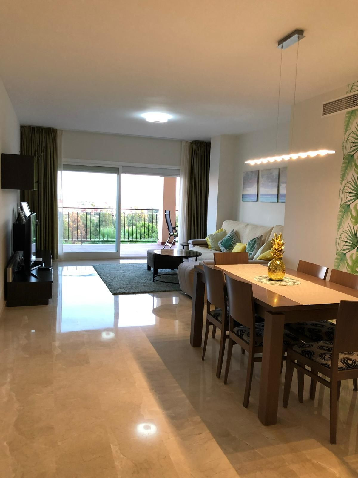 2 Bedroom Apartment in Mijas - Photo 5