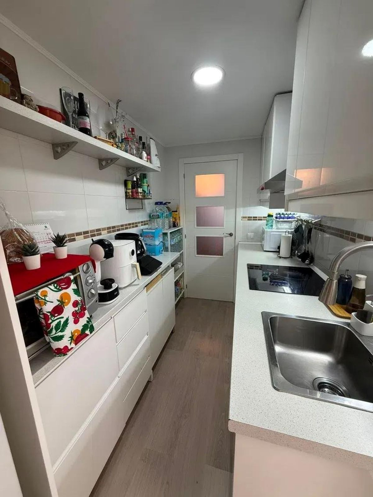 2 Bedroom Apartment in Málaga - Photo 5
