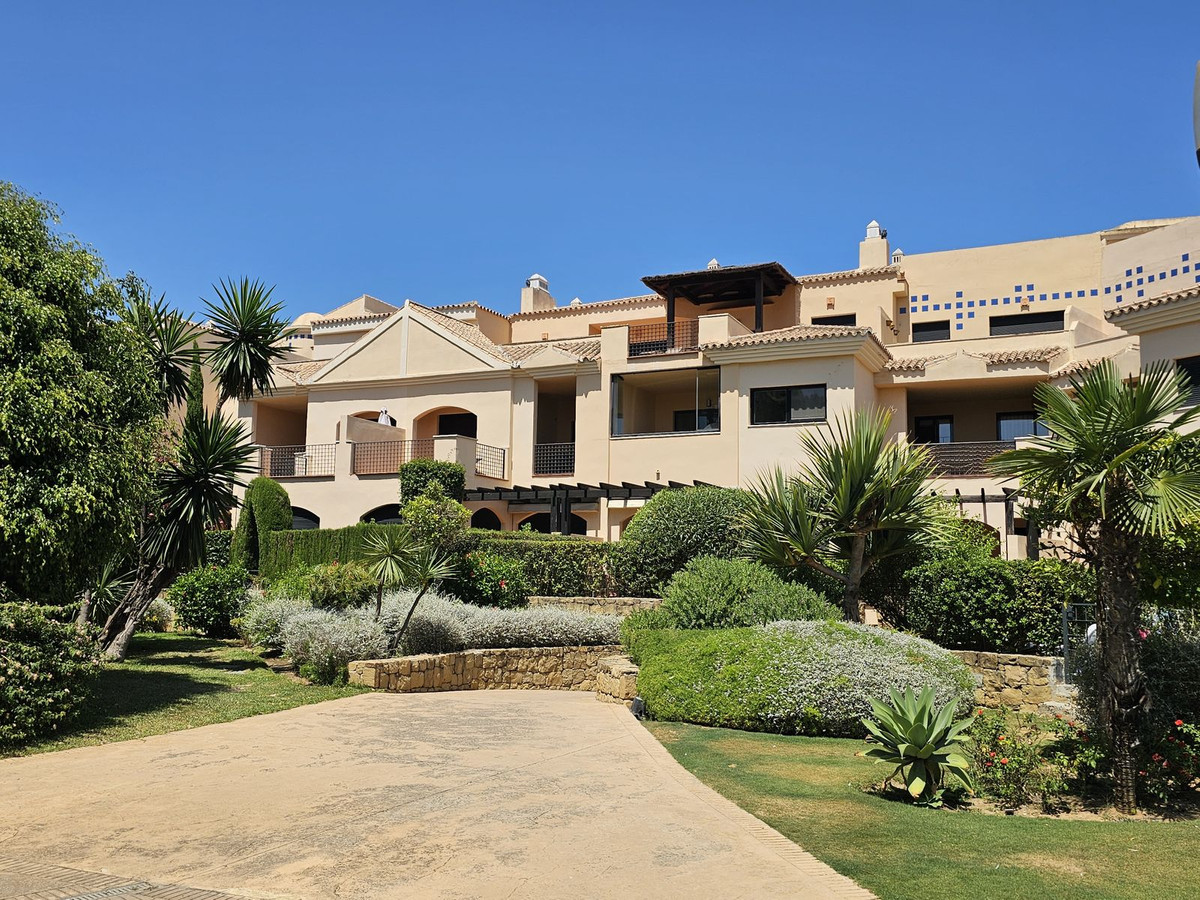 3 Bedroom Apartment in Marbella - Photo 31