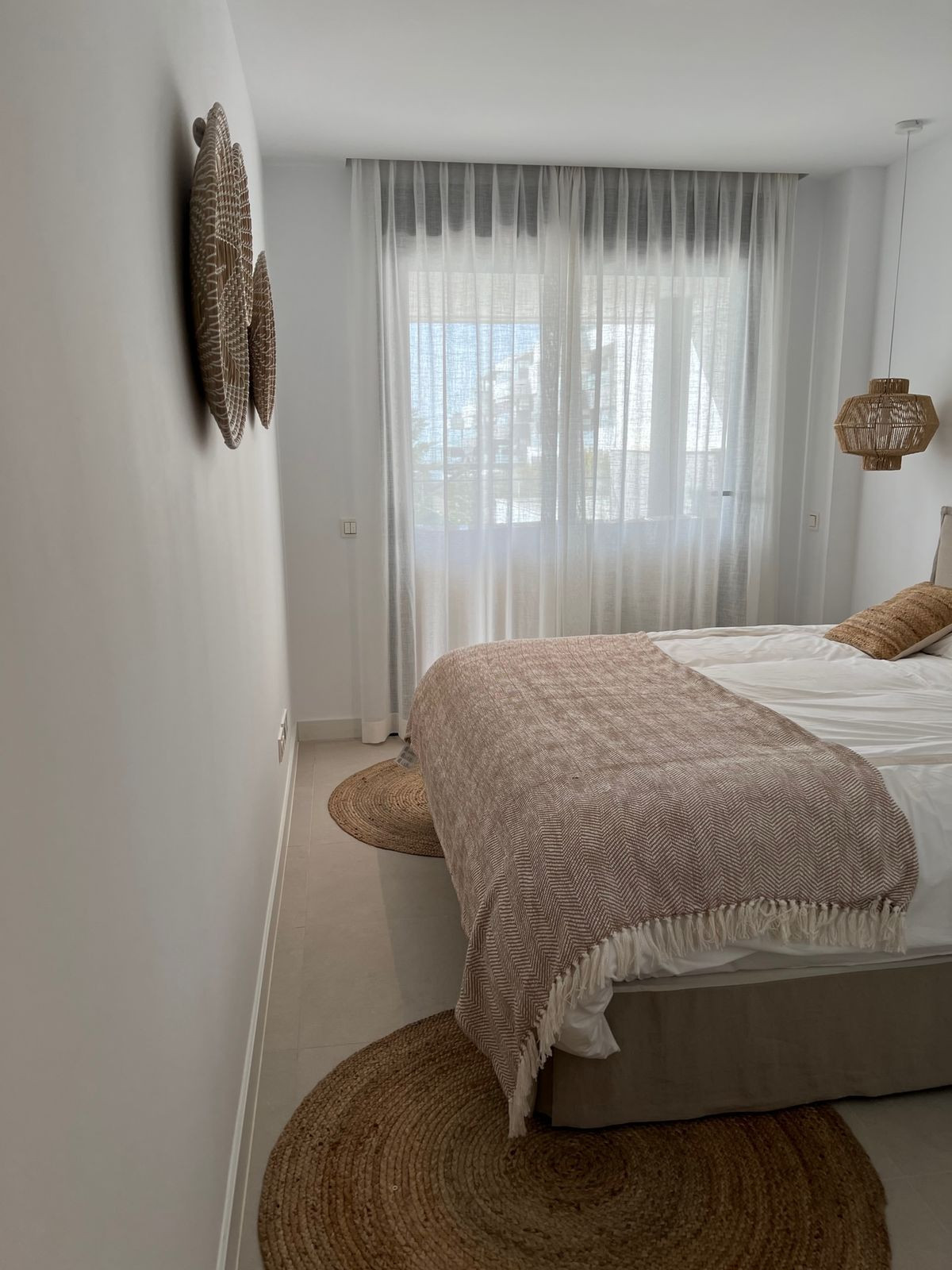 4 Bedroom Apartment in Estepona - Photo 29
