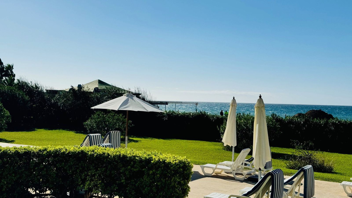 2 Bedroom Apartment in Marbella - Photo 15