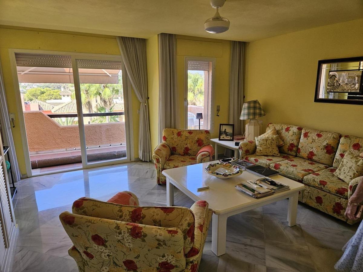 3 Bedroom Townhouse in Marbella - Photo 11