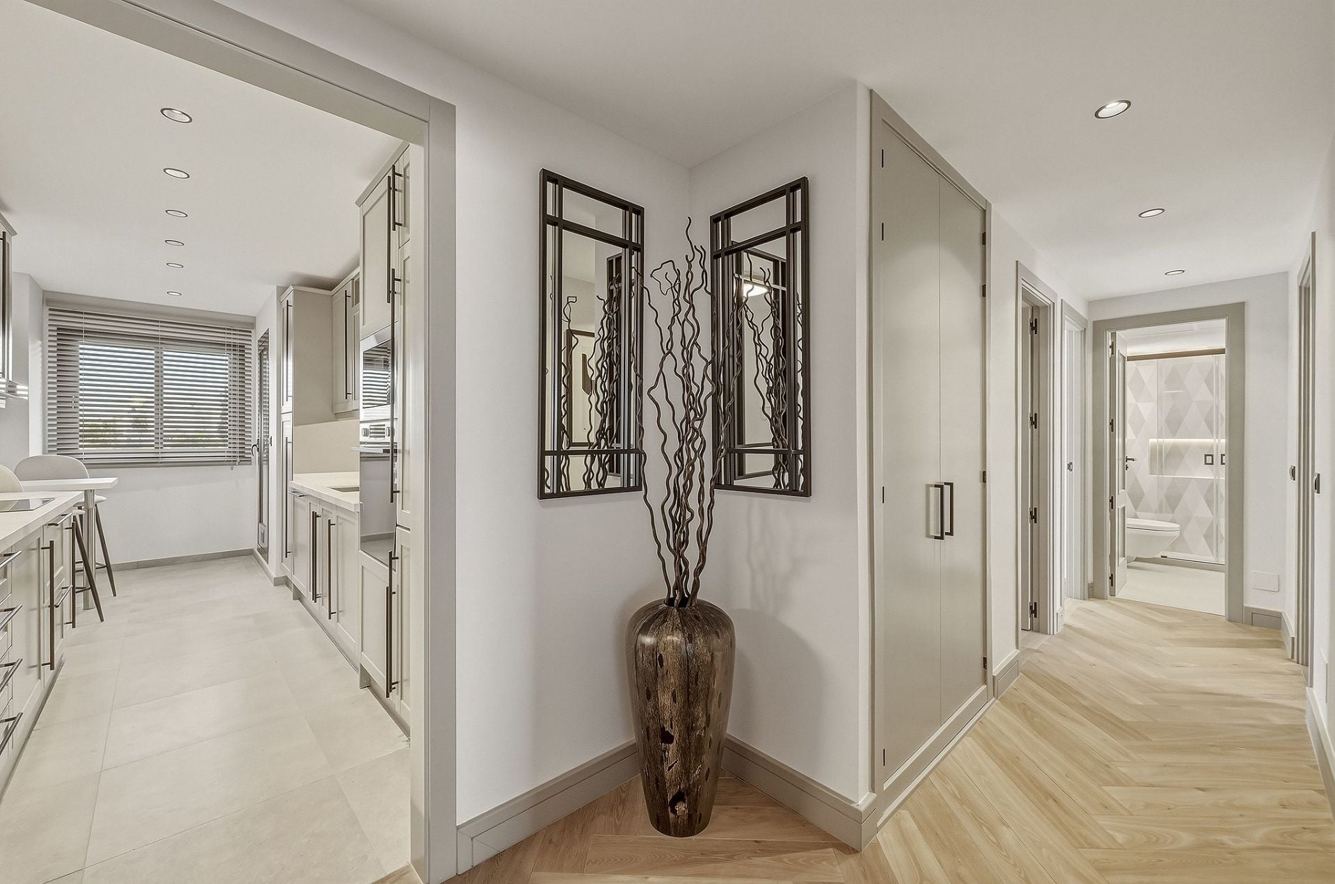 3 Bedroom Penthouse in Estepona - Photo 21
