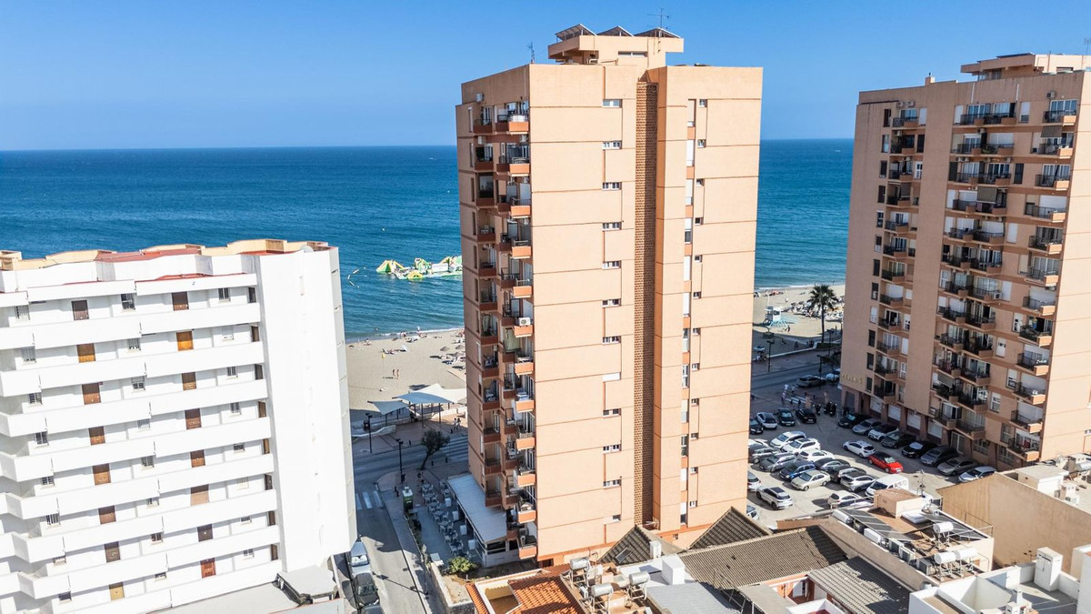 2 Bedroom Apartment in Fuengirola - Foto 5
