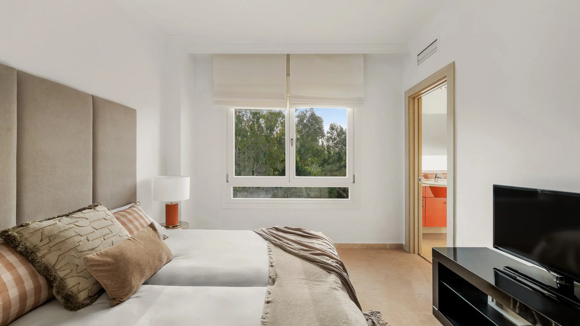 3 Bedroom Townhouse in Marbella - Photo 12