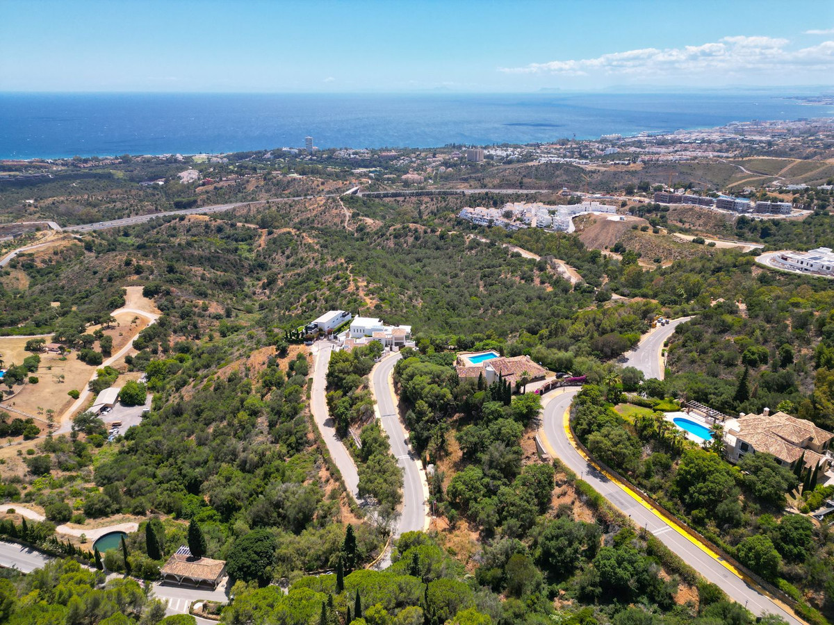 1,582 m² Plot in Marbella - Photo 7