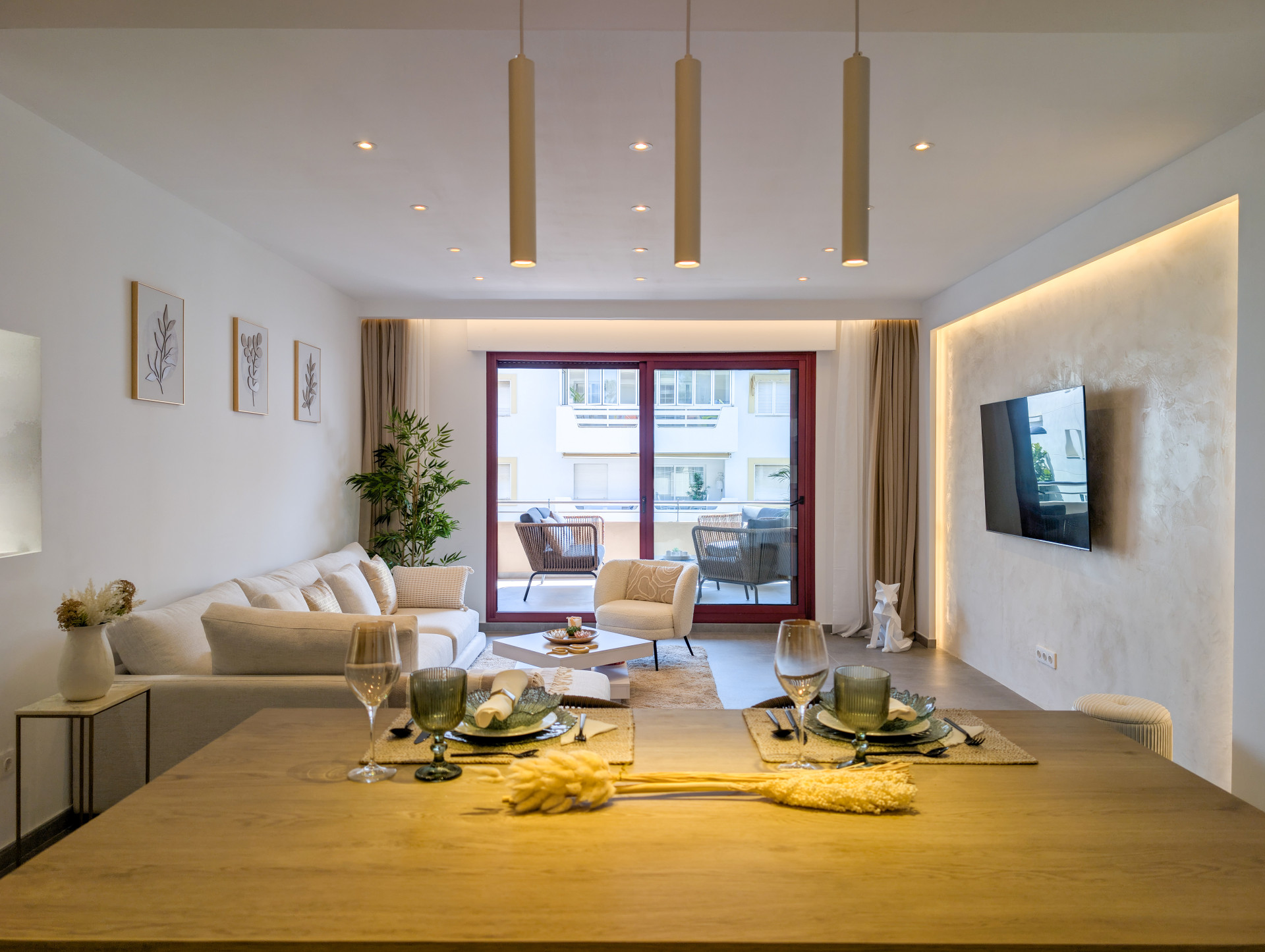 2 Bedroom Apartment in San Pedro de Alcántara - Photo 24